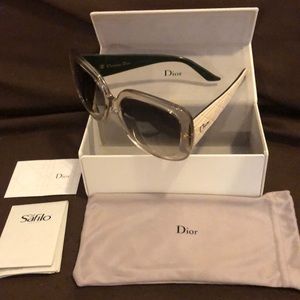 Dior Sanglasses
